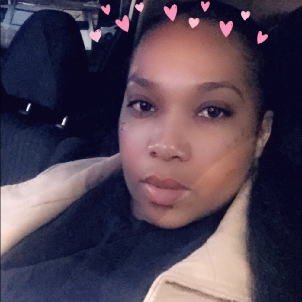 Meet your Posher, Ornella